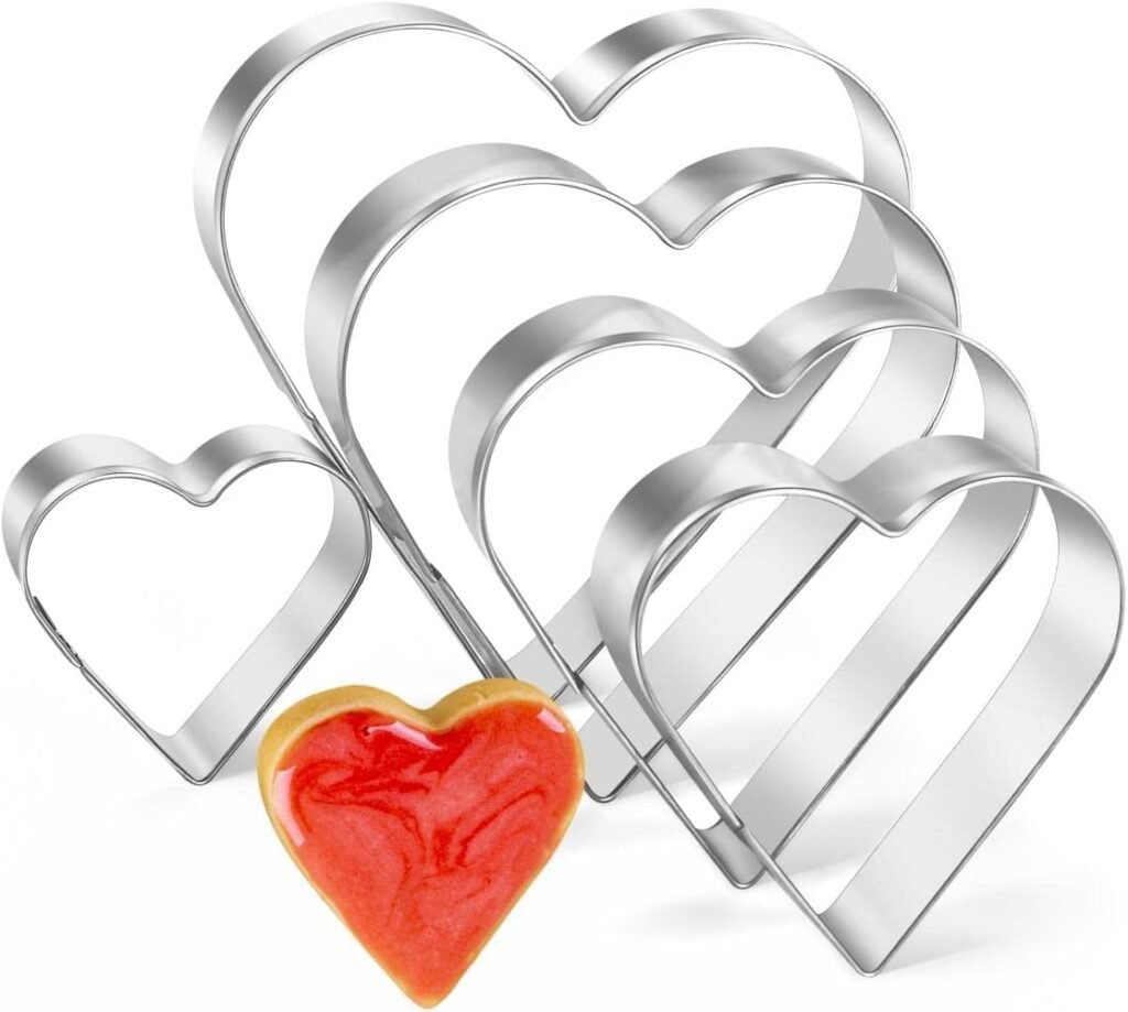 Heart Cookie Cutter Set, Gtmkina 5 Pieces Stainless Steel Small Biscuit Cutters Heart Shaped Mold for Kids Holiday Birthday Party