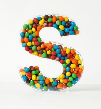 Fillable Alphabet Acrylic Tray Acrylic Alphabet Candy Jar Reusable Party Deli Jar Magnetic Lid Design 10in Sealed Acrylic Box (S)