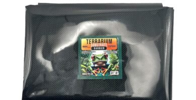 CTWPets Reptile Substrate Liner for Terrarium, 24"x18" Substrate Guard Mesh