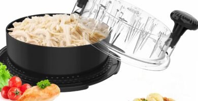 Chicken Shredder, 2025 Pro Chicken Breast Shredder Tool Twist Large, Visible Meat Shredder Machine with Widened Anti Slip Mat Fix, Suitable for Tocas, Buffalo Chicken Dip, Dishwasher Washable