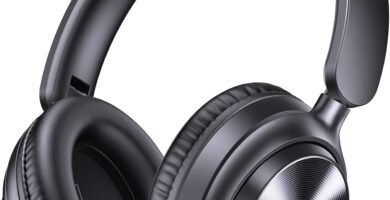 TAGRY Active Noise Cancelling Headphones 100H Playtime Over Ear Bluetooth Headphones with Deep Bass Light Weight Earphones Comfort Headsets with Fast Charging for Travel Home Office PC Black