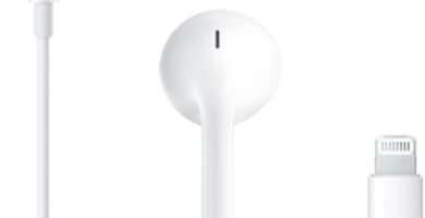 Apple EarPods Headphones with Lightning Connector, Wired Ear Buds for iPhone with Built-in Remote to Control Music, Phone Calls, and Volume