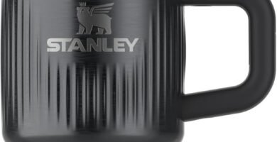 Stanley Quencher H2.0 Tumbler with Handle and Straw 20 oz | Flowstate 3-Position Lid | Cup Holder Compatible for Travel | Insulated Stainless Steel Cup | BPA-Free | Fluted Black