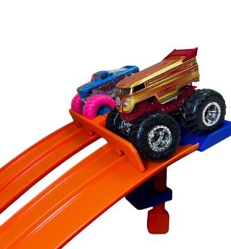 Track Clamp with 4 Lane Start Gate | Compatible with Hot Wheels Track (Blue/Orange)